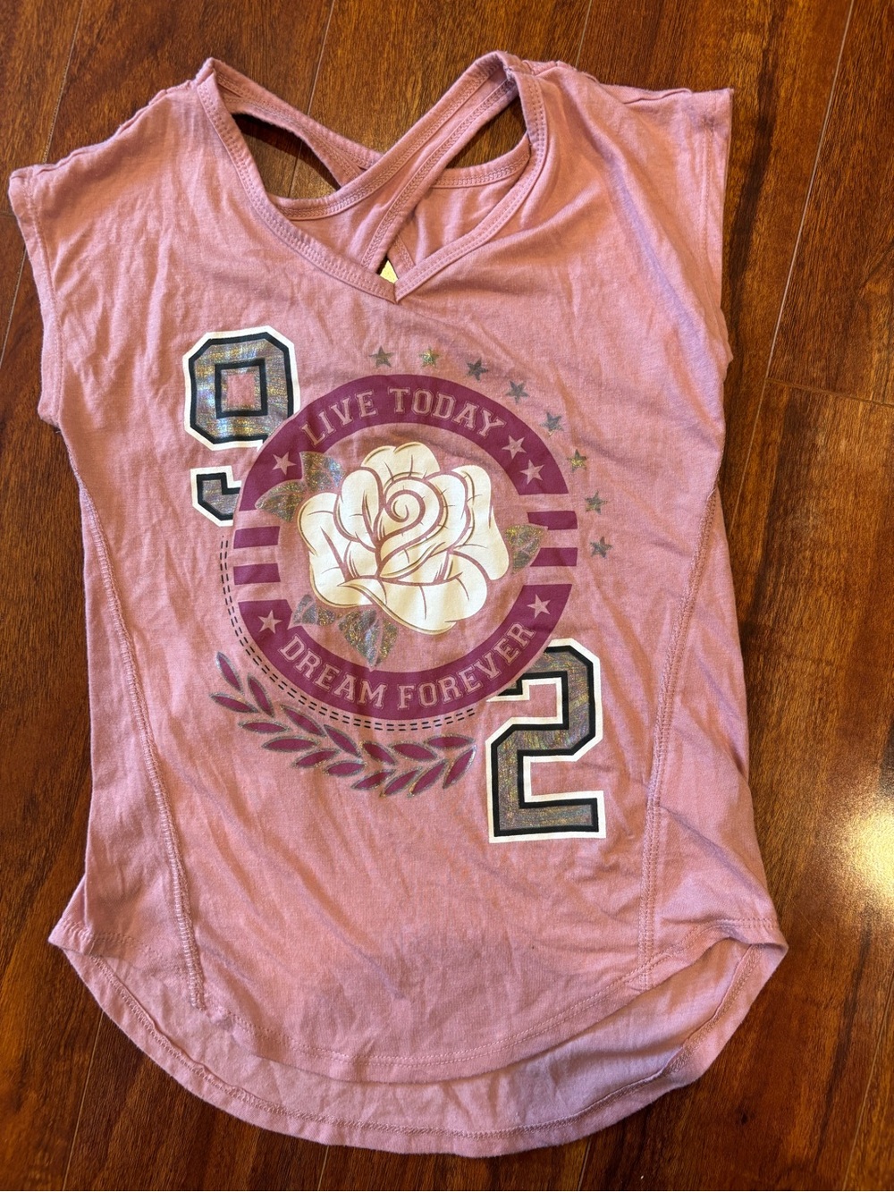 Beautees Dusty Rose Graphic Short Sleeve Tee with Rose Emblem